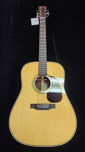 2025 Martin D-28 Billy Strings Acoustic Guitar - DEMO Guitar - Picture 1 of 14