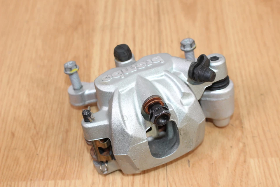 Суппорт переднего тормоза 2016 KTM 450 SXF Brembo - Изображение 1 из 4