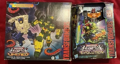 Transformers Legacy Evolution & Legacy United Bludgeon 2 Pack (Read Descrip.) - Image 1 of 4