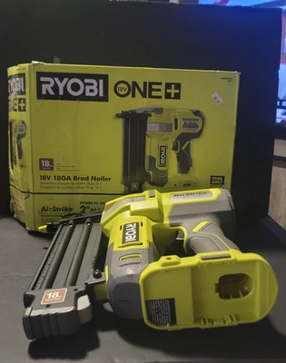 Clavadora Brad AirStrike inalámbrica calibre 18 V RYOBI P321 ONE+ HP - para piezas Foto 1 de 4