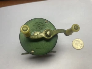 Vintage Shakespeare No. 1908 Star Model FE Reel - Picture 1 of 5