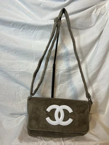 Borsa Teddy Chanel Precision Tan con tracolla regolabile. Include certificato di autenticità - Foto 1 di 16
