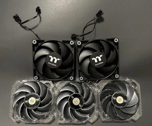 2 Thermaltake TT-1225 A1225L12S Silent Cooling PC ARGB Fans & 3 EX12 Pro Blades - Picture 1 of 6
