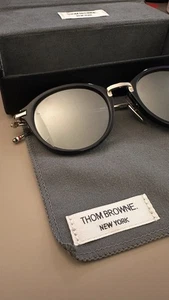 Lunettes de soleil Thom Browne bleu marine argent miroir - Photo 1/9