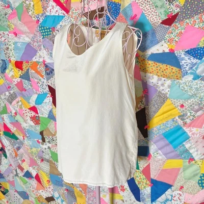 Vintage 90s sleeveless top cream white  silk  |XS - S| tank top minimal - Image 1 of 4