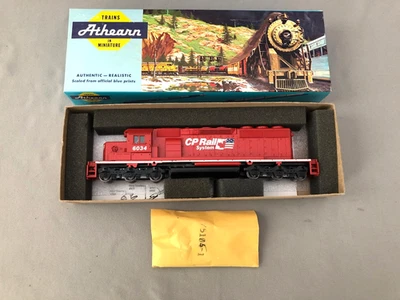 ATHEARN HO CP RAIL 4416 SD40-2 DIESEL LOCOMOTIVE - Image 1 of 4