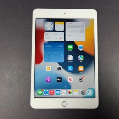 Tablet Apple iPad mini 4 (4.ª generación) 128 GB, Wi-Fi, 7,9 pulgadas iOS A1538 - plateada Foto 1 de 4