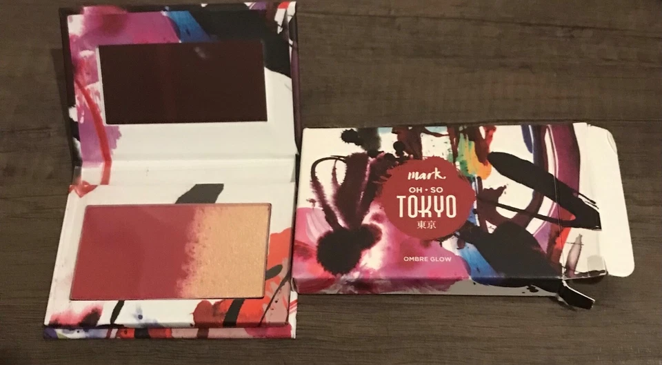 Avon Mark Oh So Tokyo Ombre Glow Blusher Sweet Plum brand new - Image 1 of 1