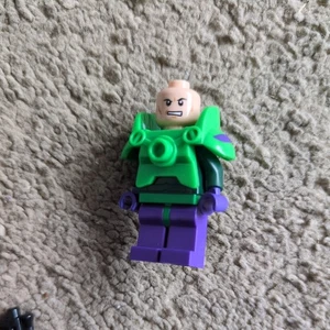 Lego Lex Luthor 30164 Battle Armor, Dark Purple Legs Super Heroes Minifigure - Picture 1 of 2