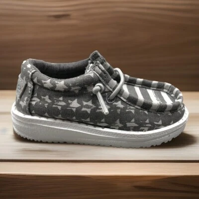 Hey Dude Wally Niño Pequeño K5 Bebé Gris Sin Cordones Mocasines Zapatos Estrellas Patriótico 🇺🇸 Foto 1 de 4
