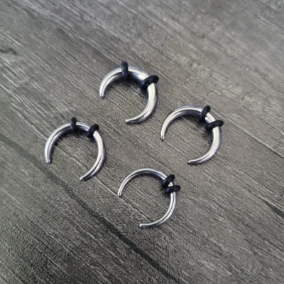 Septum Stretching Kit Set of 4 Pinchers for Ears Tapers Horseshoes Gauges pack - Image 1 of 4