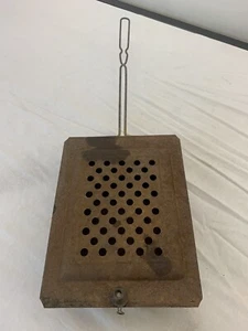 Vintage Open Fire Hearth Camping Tin Popcorn Popper With Sliding Top Basket - Picture 1 of 12