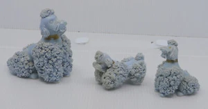 SET OF 3 VINTAGE PORCELAIN SPAGHETTI WARE BLUE POODLE DOG FIGURINES - Picture 1 of 12