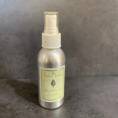Almohada y spray para habitación The Healing Garden Green Tea Therapy Fresh Insights 4 OZ Foto 1 de 2