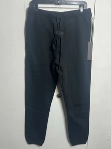 TAGLIA M NUOVISSIMA Felpa Fear of God Essentials Elasticizzata Lim - Foto 1 di 16