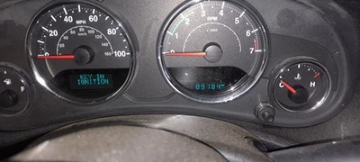 Jeep Wrangler 2016 equipo original velocímetro calibre grupo 89 k millas Foto 1 de 4