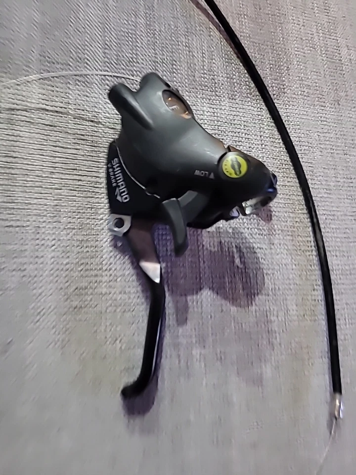 Palanca de freno en V izquierda Shimano negra 2 dedos delantera Foto 1 de 4