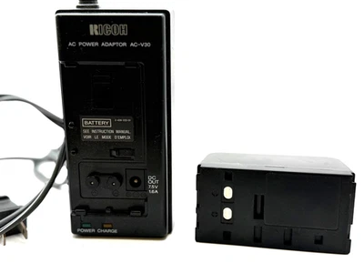 Ricoh AC-V30 Camcorder Handycam Charger Adapter & Battery Tested Works - Image 1 of 3