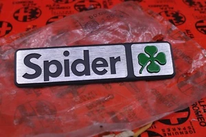 Alfa Romeo OEM Rear Emblem "Spider Quadrifoglio" NOS 60519489 - Picture 1 of 3