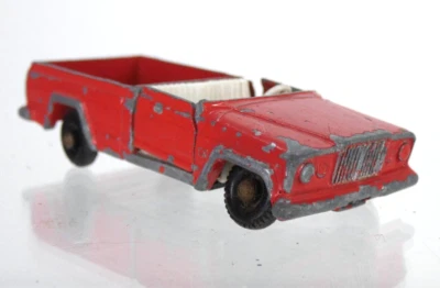 Matchbox Lesney Jeep Gladiator 71 Vintage Collectible Toy Car Red - Image 1 of 4