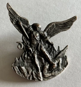 St Saint Michael Archangel Car Visor Clip Medal Safety Protection - Picture 1 of 3