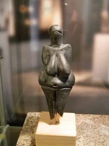 Steinzeit Mutteridol - 25.000 - 29.000 Jahre - VENUS von Dolni Vestonice -  - Bild 1 von 5