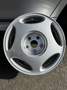 Lexus LS 400 16inch Alloy Wheel - Picture 1 of 3