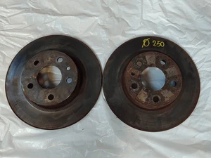 71738912 Hintere Bremsscheibe. Links ALFA ROMEO 147 (W8) 1.6 16V - Picture 1 of 4