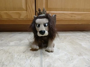 King Moonracer MEMORY LANE Rudolph Reindeer The Island  Misfit Toys Flocked Lion - Picture 1 of 13