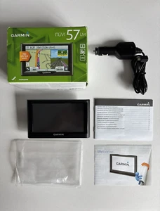 Garmin nüvi 57LM 5 Zoll Essential Series 2015 GPS-System mit lebenslangen Karten getestet - Bild 1 von 16