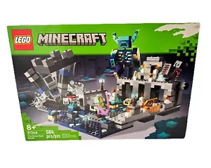 NUOVO LEGO Minecraft: The Deep Dark Battle 21246 - Foto 1 di 5