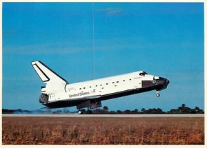 Space Shuttle Discovery Landing Kenedy Nasa cartolina d'epoca non timbrata mai usata - Foto 1 di 2