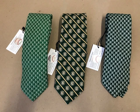 Men's Vineyard Vines MLB Oakland Athletics Silk Tie Cover
