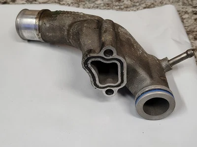 Cadillac CTS STS SRX 2004-2011 motor refrigerante salida de agua 3,6 L 12573984 OEM Foto 1 de 4