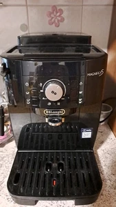 De'Longhi Magnifica S Smart ECAM230.13.B 1450W 1,8L Macchina Espresso con... - Imagen 1 de 3
