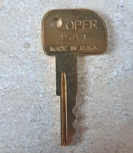 NCR OPER 4589 Operator Cash Drawer Keys Fits 2181-K002 497-0528404 497-0460797 - Picture 1 of 3