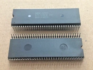 1 Stück Integrierte Schaltung - UPD75104CW - NEC - Japan - DIP64 - Vintage - Picture 1 of 1