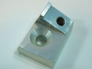 2004-2012 ASTON MARTIN DB9 Virage HORN ASSY MOUNTING PLATE 4G43-13A803-AD OEM - Picture 1 of 3