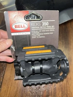 Pedal universal de nailon Bell 7025227 Kicks 350 Foto 1 de 4