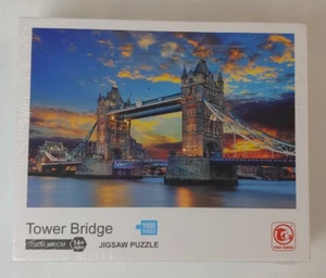 Tower Bridge 1000PC Jigsaw Puzzle, 27 1/2 by 19 1/2 Inches, New, No. 88330 - Picture 1 of 2