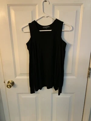 Central Park West negro tirador con hombros recortados Foto 1 de 4