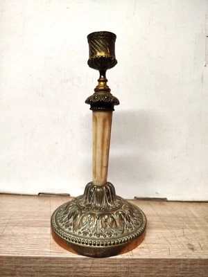 Bougeoire ancien en bronze Hauteur 20 cm - Photo 1/2