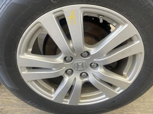 Wheel 18x8 5 Double Spoke Painted Face Fits 17-19 RIDGELINE 974899 - Picture 1 of 12