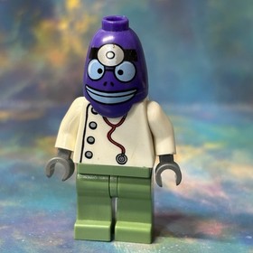 LEGO SPONGEBOB BIKINI BOTTOM EMERGENCY ROOM DOCTOR MINIFIGURE  BOB017