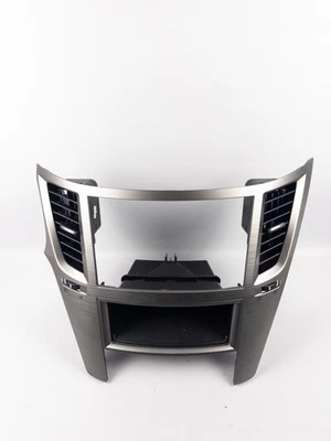 2010 2011 2012 2013 2014 Subaru Legacy Outback radio bisel moldura tablero ventilaciones de aire Foto 1 de 4