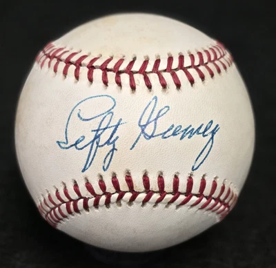 LEFTY GOMEZ Signed Official Baseball-HALL OF FAME-NEW YORK YANKEES-JSA - Image 1 of 4