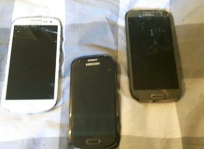 4+4 Samsung Galaxy s: S3 Neo Mini J5 für Bastler funktionsfähig defekt 8 Handys - Bild 1 von 4