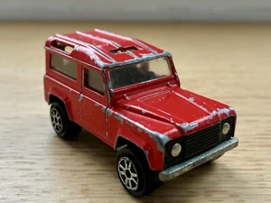 Majorette Land Rover Defender 90 Red 1/60 No 266 - OPENING DOOR - Picture 1 of 10