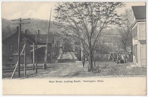 1905 Huntington, MA Mass - Main Street, Railroad Crossing - Vintage Postcard - Picture 1 of 2