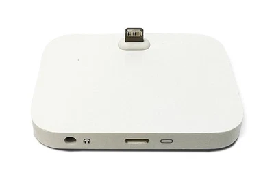 Genuine Original Apple iPhone Lightning Dock - White A1605 - Image 1 of 4